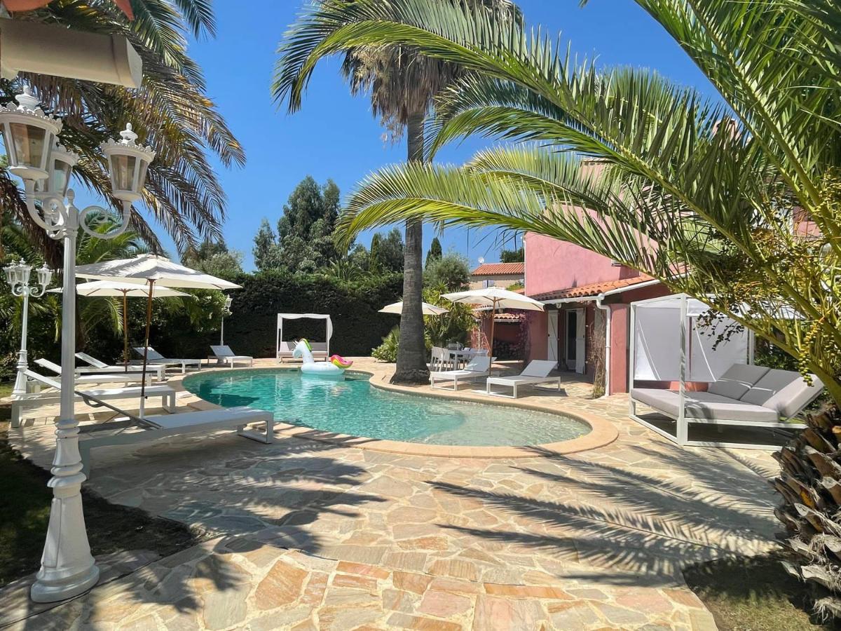 Fantastic Pool Villa 900M To The Beach; With Extravagant Big Garden Sainte-Maxime Ngoại thất bức ảnh